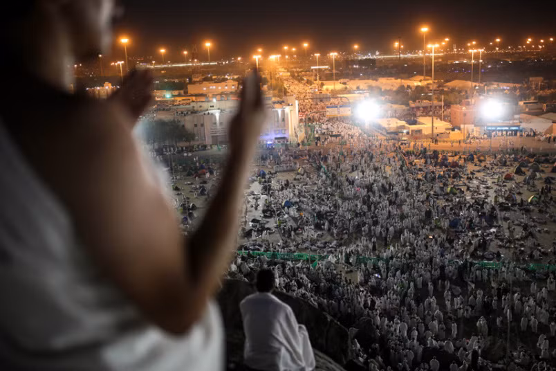 Vào ngày này cách đây khoảng 1.400 năm, nhà tiên tri Hồi giáo Muhammad đã có bài giảng cuối cùng ở Mout Arafat trong lễ hành hương Hajj, kêu gọi bình đẳng và đoàn kết giữa các tín đồ Hồi giáo.