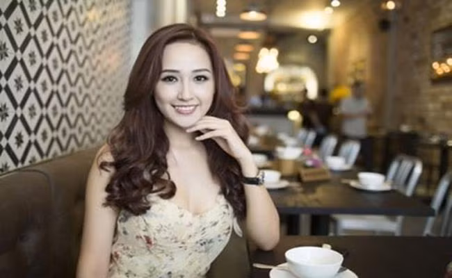 Mai Phương Thúy đang điều hành chuỗi nhà hàng tại trung tâm TP.HCM chuyên phục vụ các món ăn Á, Âu. Đồng thời, cô còn thành lập thêm 1 công ty nhỏ hoạt động kinh doanh đa ngành với khoảng 40 nhân viên. Ảnh: Internet