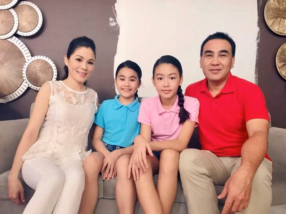 Bà xã Quyền Linh - Dạ Thảo cũng là một bà chủ thành đạt, sở hữu mạng lưới cửa hàng rộng khắp cả nước. Ảnh: Internet.