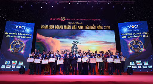 Ly do chon ngay 13/10 tro thanh ngay Doanh nhan Viet Nam