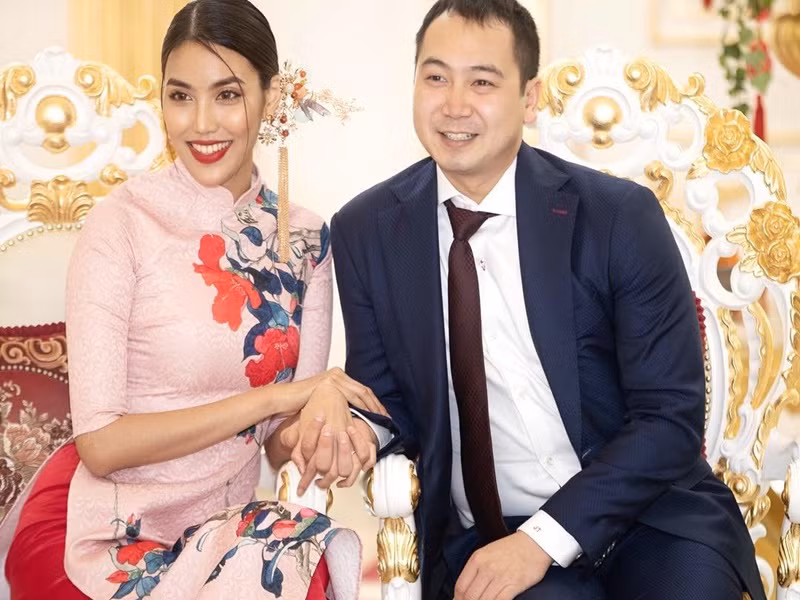Lan Khuê được chồng đại gia yêu chiều.
