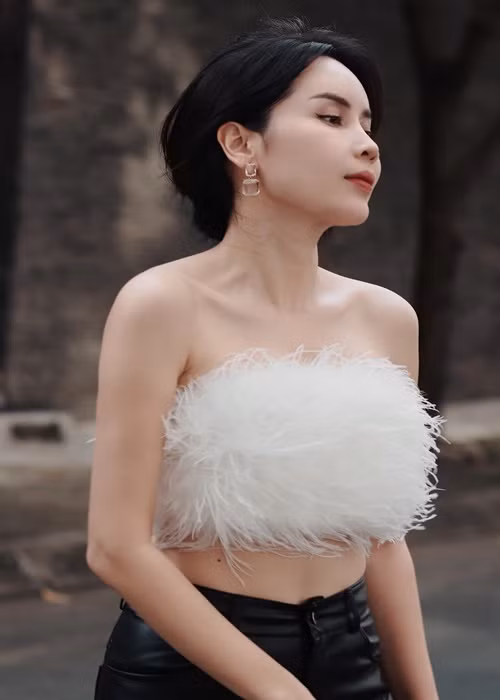 Lưu Hương Giang được nhận xét "dao kéo" thành công. Ảnh: FBNV