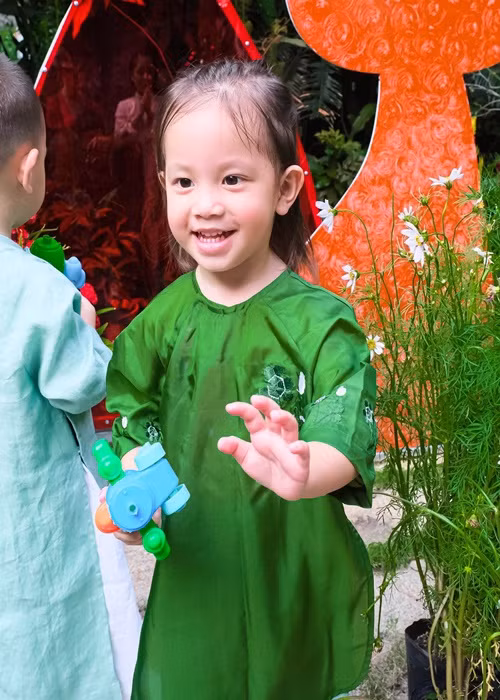 Nữ ca sĩ cho biết, càng lớn, các con ngày càng háo hức khi Tết đến.
