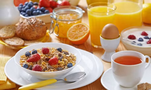 6 khong khi an sang can bo ngay neu khong muon tu hai minh