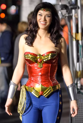 Những tác phẩm nổi tiếng cô từng tham gia gồm có: "Wonder Woman", "Aquaman", "G.I.Joe: Retaliation", "John Wick", "Marvel’s Most Wanted", "Agents of S.H.I.E.L.D.",…