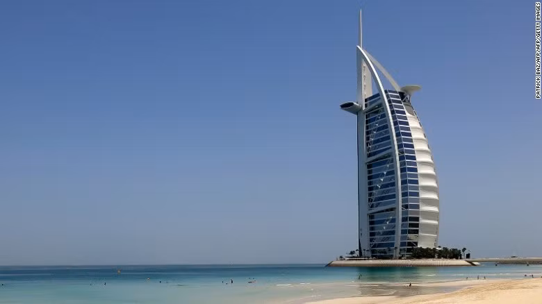 Dao nhan tao thu 2 o Dubai: Khong giau vi qua giau