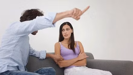 Hết lòng cung phụng cả nhà chồng, vẫn bị chồng hắt hủi Het long cung phung ca nha chong, van bi chong hat hui