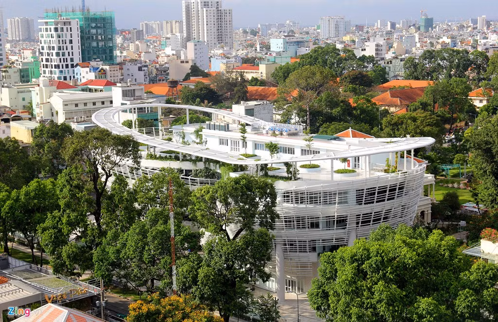 Công trình nâng cấp Nhà thiếu nhi TP.HCM tại 36 Lê Quý Đôn, quận 3, TP.HCM được khởi công từ tháng 7/2015. Đến nay, dự án này đã bước vào giai đoạn hoàn thiện.
