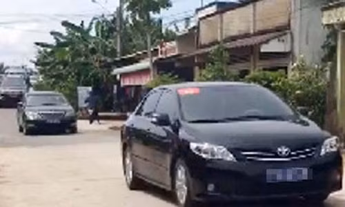 Ben Tre bac tin doan xe thap tung Chu tich Quoc hoi ve que