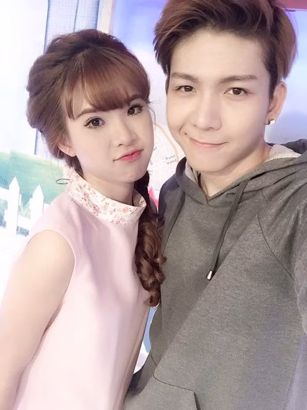 Nhung moi tinh lech tuoi van ngap tran hanh phuc trong showbiz Viet-Hinh-2