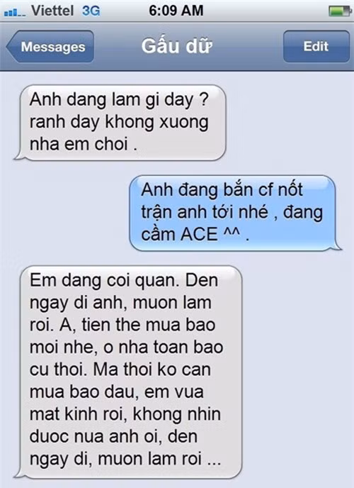 "Em đang coi quán. Đến ngay đi anh, muộn lắm rồi. À, tiện thể mua báo mới nhé, ở nhà toàn báo cũ thôi. Mà thôi không cần đâu, em vừa mất kính rồi, không nhìn được nữa anh ơi, đến ngay đi..."