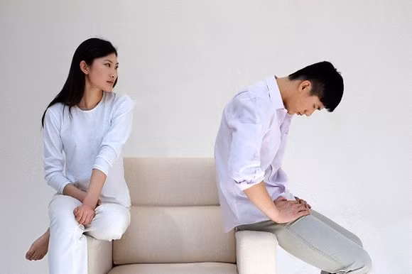Tôi bị một người góa phụ "làm nhục" khi mới 18 tuổi. (Ảnh minh họa) Tôi bị một người góa phụ "làm nhục" khi mới 18 tuổi. (Ảnh minh họa)