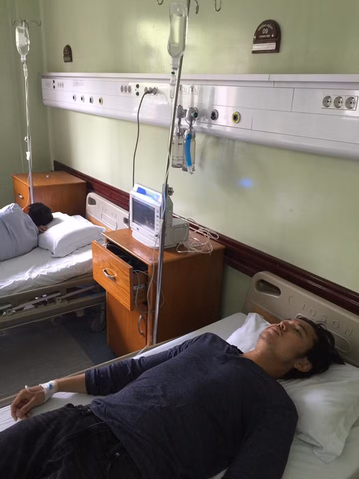 Vu Hoang Viet nhap vien cap cuu ban gai U60 phan ung the nao