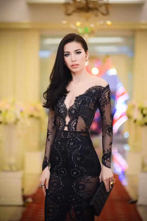 Sieu mau Minh Tu 