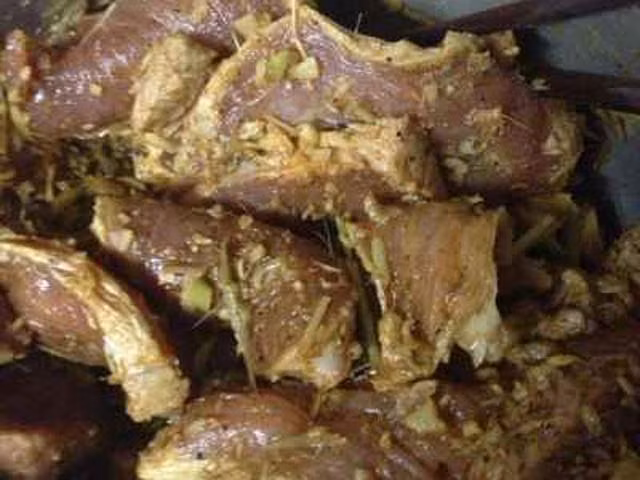 Cach lam thit bo kho tu thit lon an mai khong chan-Hinh-2
