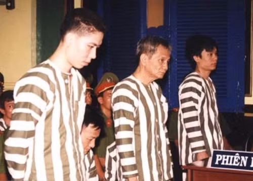 Vach mat ke gian tiep gay ra cai chet cua Dung “Ha”-Hinh-3