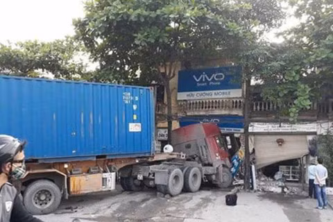 Lai xe tai nghien ma tuy: “Tu than” cam vo lang