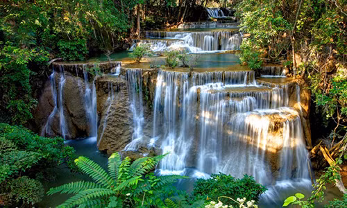 Thai Lan dong cua thac nuoc noi tieng vi thieu nuoc