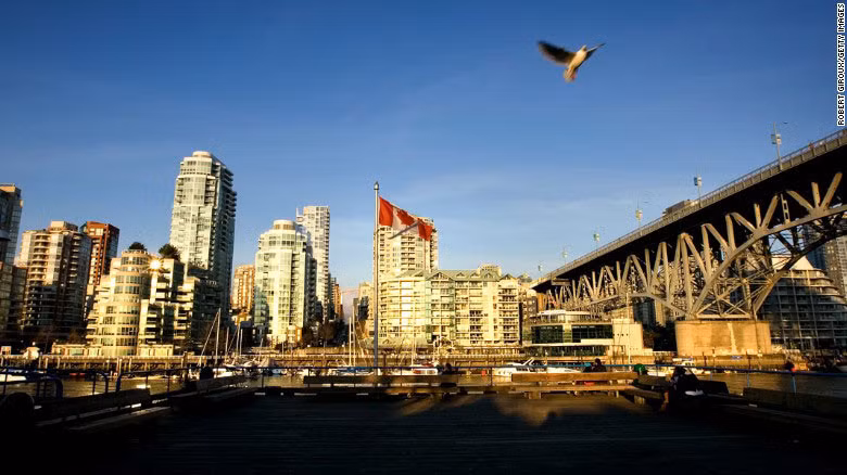 Vị trí nhà ở đắt đỏ thứ 3 thuộc về thành phố Vancouver, Canada, với 11,8 điểm.
