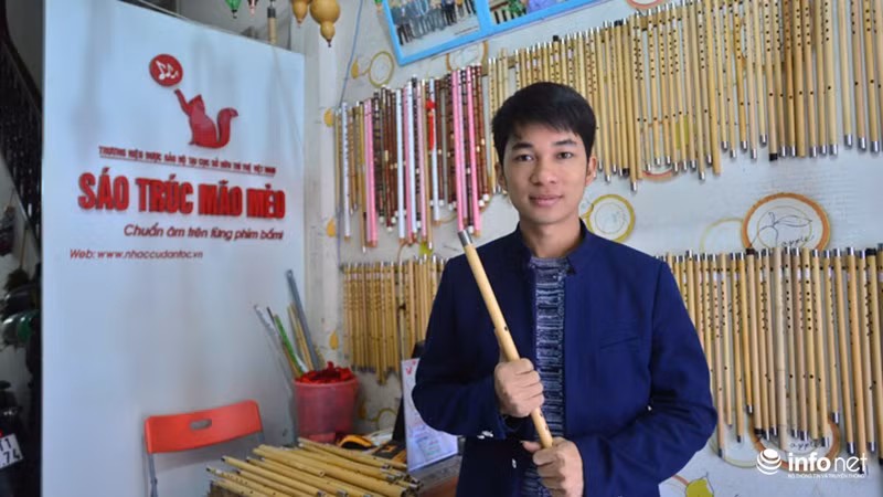 Chang trai tay trang khoi nghiep tu niem dam me sao truc