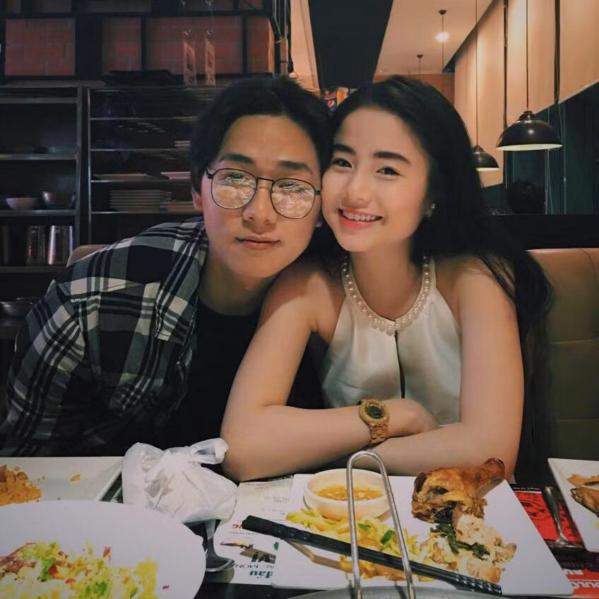 Nam Thương - Ba Duy vẫn cực thắm thiết sau khi kết hôn.