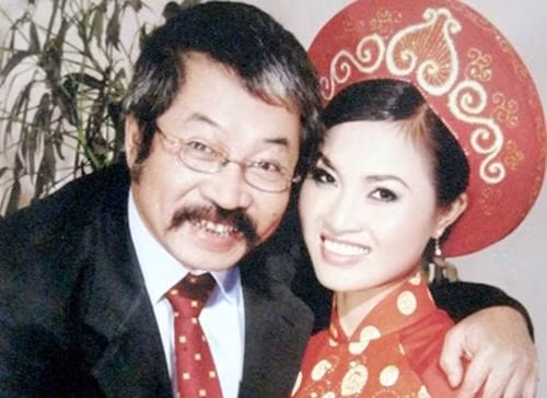 Đạo diễn Lê Hùng cho hay nếu tính những lần sống chung thì ông đã qua 5 người phụ nữ nhưng ông chỉ đăng ký kết hôn với 2 người mà thôi. Đó là vợ đầu năm 1998 và người vợ hiện tại. Lê Hùng cũng cho rằng việc có con như là sợi dây kết nối hai người bạn tình với nhau. Dù chênh lệch tuổi tác nhưng Lê Hùng rất cảm kích khi cô vợ Hoài Thu rất biết thông cảm với chồng.