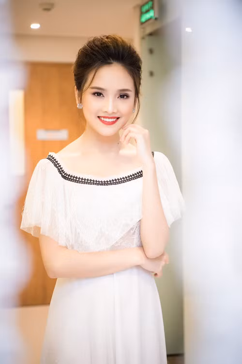 Người đẹp Tố Như của Hoa hậu Việt Nam 2016.