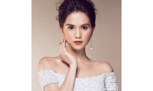 Ngọc Trinh.