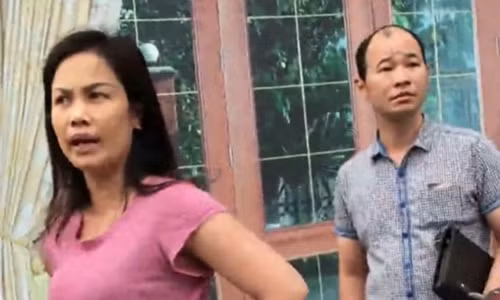 Vi sao khong xu ly nguoi phu nu tu xung nha bao lang ma CSGT?