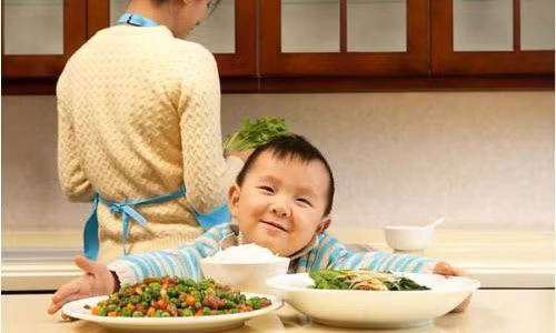 Con cham tang can, cha me nen biet nhung dieu nay