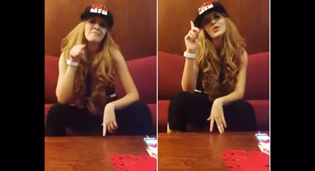 Cô cũng đăng tải clip đọc rap với những lời lẽ phản cảm.