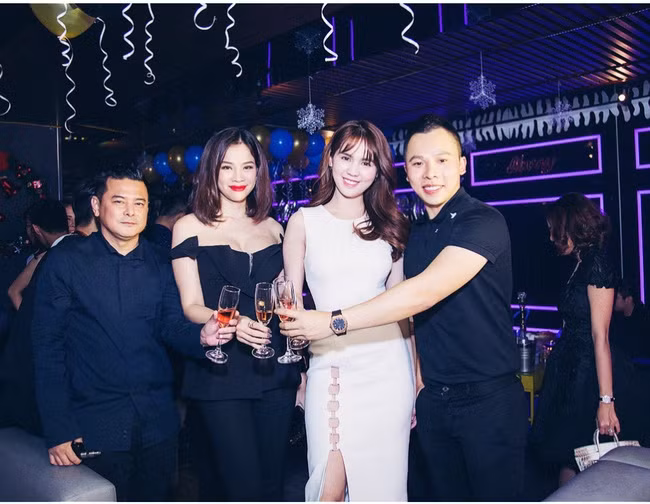 Nhan sac con dau xinh dep thang tinh cua ty phu Hoang Kieu