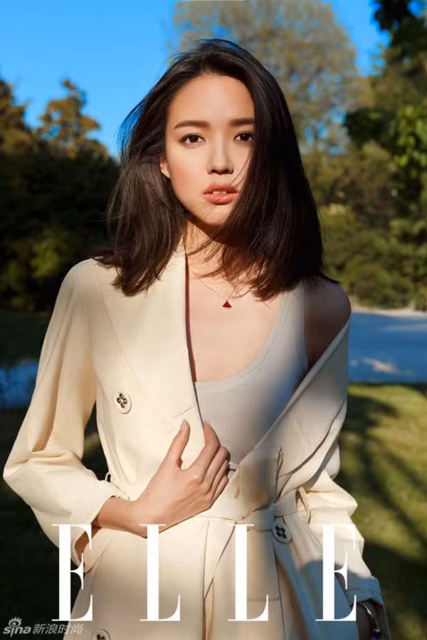 Trương Tử Lâm thường xuất hiện trước công chúng với gương mặt đẹp hoàn hảo không tì vết, rạng ngời, tươi sáng.