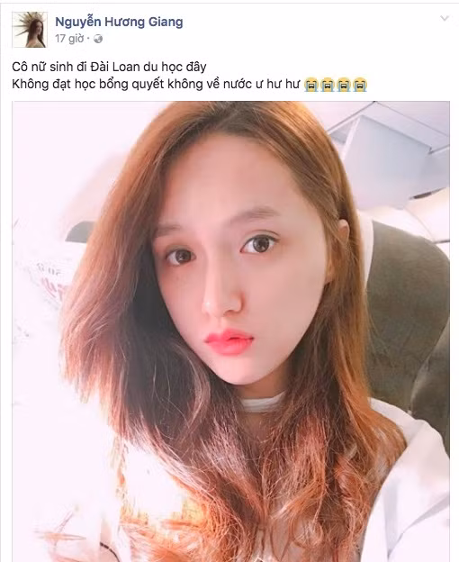 Mới đây, trên trang cá nhân của mình, Hương Giang Idol đăng tải hình ảnh vô cùng tình tứ của mình với một chàng trai giấu mặt. Nhìn hình có thể thấy cặp đôi này đang vi vu ở Đài Loan. Bức ảnh của Hương Giang Idol nhanh chóng thu hút sự chú ý của người hâm mộ. Nhiều người cho rằng, mỹ nhân chuyển giới đang muốn úp mở khoe người yêu.