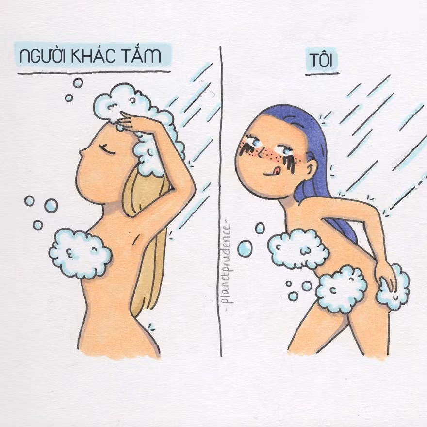Chắc các chàng trai không thể biết con gái khi tắm cũng khá quậy, bôi sữa tắm lem nhem rồi hú hét vang trời...