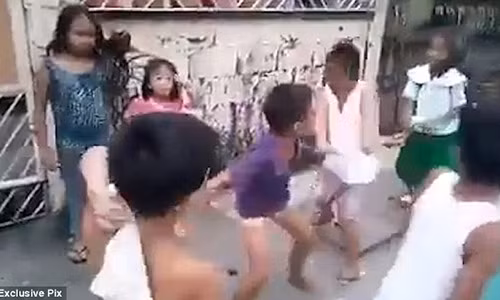Phat hoang tro oan tu ti phien ban bao luc cua tre Thai Lan