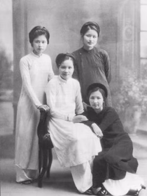 Tinh bi an cua giai nhan tuyet sac Ha Thanh-Hinh-2
