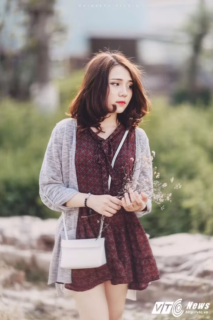 Thời gian qua, Trương Bạch Diệp đã được dân mạng dành nhiều tình cảm khi cover hàng loạt ca khúc nổi tiếng như Vợ người ta,... Những bản cover đề được cô bạn trình bày bằng giọng hát và tài đệm đàn của mình. Sau khi đăng tải các clip lên mạng, Diệp đã nhận được nhiều lời đề nghị tiếp tục mashup và hát những ca khúc mới.