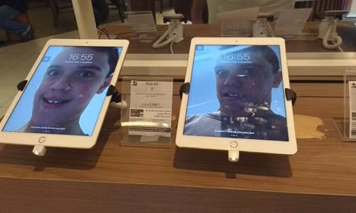 Vào cửa hàng đổi tất cả hình nền smartphone thành ảnh tự sướng Vao cua hang doi tat ca hinh nen smartphone thanh anh tu suong