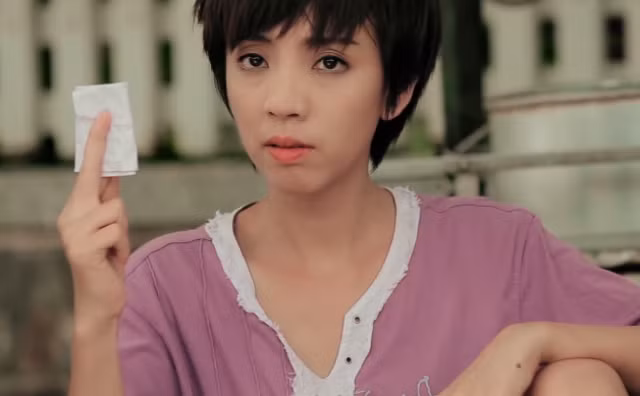 Cuoi te ghe voi clip hai view “khung” cua Thu Trang