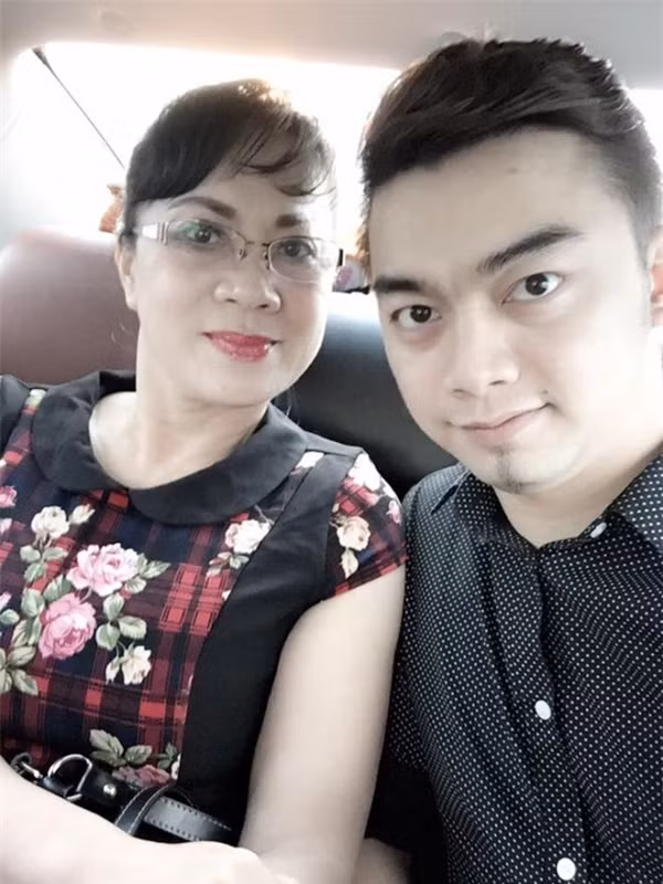 Hà Duy và mẹ.