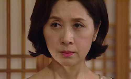 Đêm tân hôn, vợ chống nạnh cãi nhau với bố mẹ chồng Dem tan hon, vo chong nanh cai nhau voi bo me chong