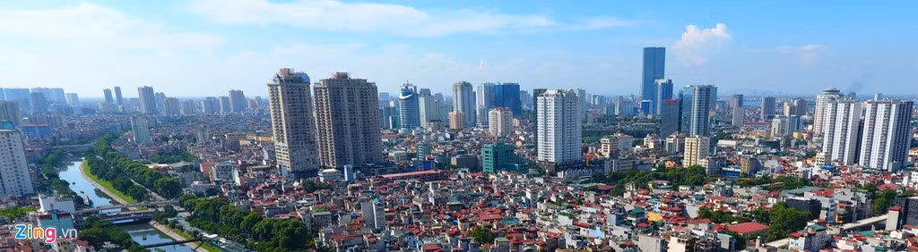 Khu vực quận Đống Đa và Cầu Giấy. Quận Đống Đa tuy không có nhiều dự án mới phát triển như tại quận Cầu Giấy nhưng thời điểm này cũng có khá nhiều đổi thay.