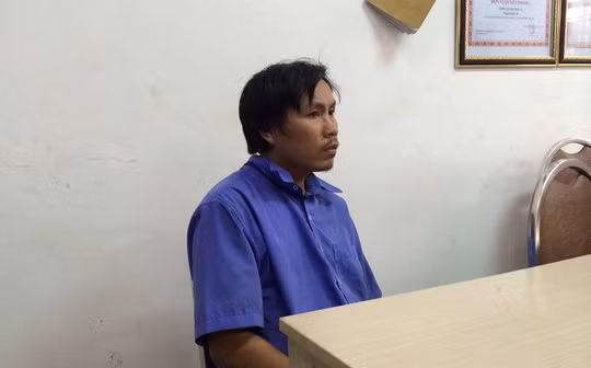Tam giu tai xe xe buyt dam nguoi sau va cham