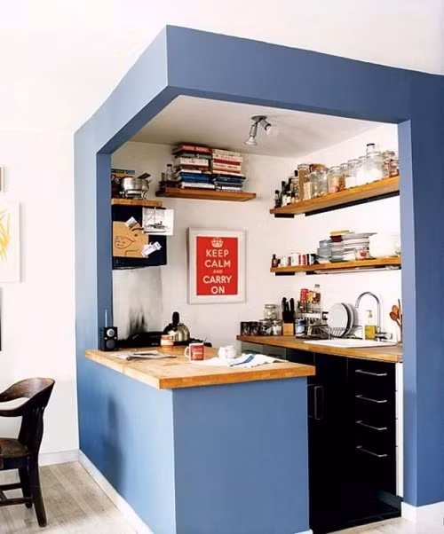 Một ví dụ điển hình nữa của việc không cần dùng bàn ăn.