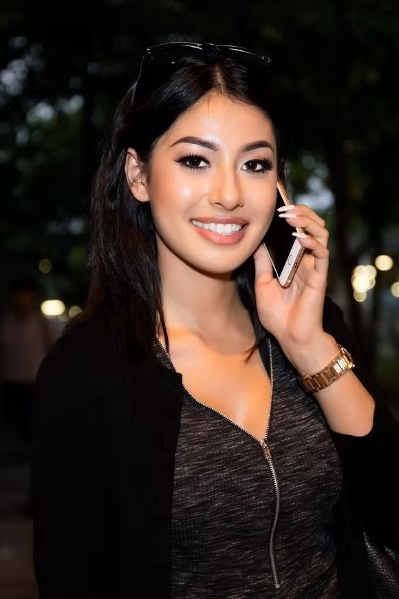 Jacqueline Phạm sở hữu nhiều nét Tây quyến rũ. (Ảnh: Tiên Nguyễn)