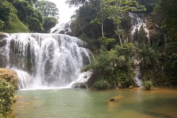 Ky vi ve dep “bong lai tien canh” cua Thac Mu-Hinh-2