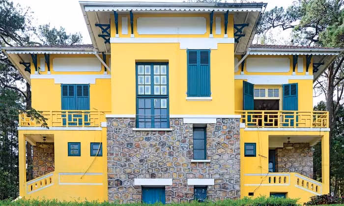 Nguyên tắc chung trong xây dựng và thiết kế các biệt thự của Đà Lạt xưa là độ cao không quá 3 tầng, không quá gần nhau gây ảnh hưởng đến cảnh quan chung.