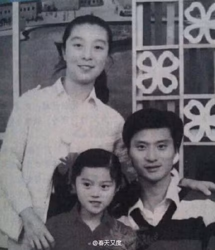 Một người khác nhận xét: "Gen xinh đẹp rất mạnh ở gia đình này".