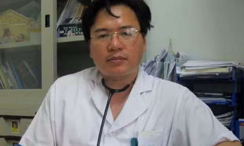 Bác sĩ Nguyễn Văn Thường.